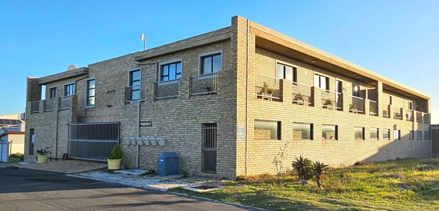 2 Bedroom Property for Sale in De Kelders Western Cape
